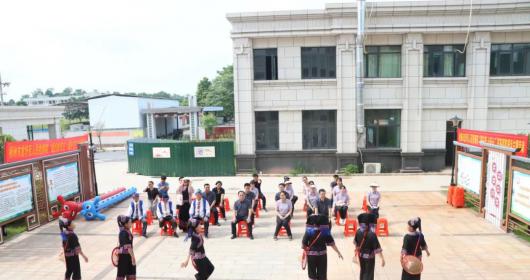 我院干警获评“自治区民族团结进步模范个人”